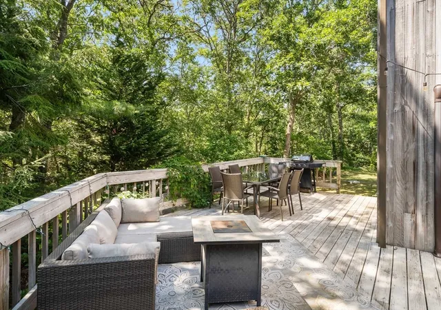 5th image of 99 Old Purchase Road, Edgartown, MA 02539 | MLS# 73531632