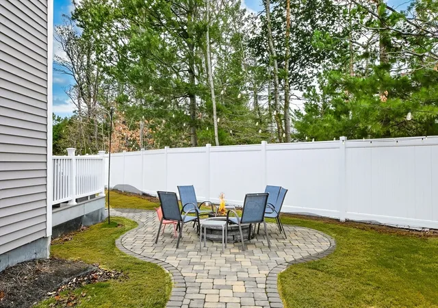 Photo 4 of Single family home for sale at 92 Rainbow Ave, Falmouth, MA 02536 | MLS# 73505404 | Listing updated on 2026-09-17