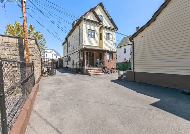 Homes for sale in Somerville, MA | 159 Pearl Street, Somerville, MA 02145 | MLS# 73515418