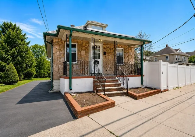Photo 2 of Sale Pending at 132 West St, Malden, MA 02148 | MLS# 73556656 | Listing updated on 2026-09-08