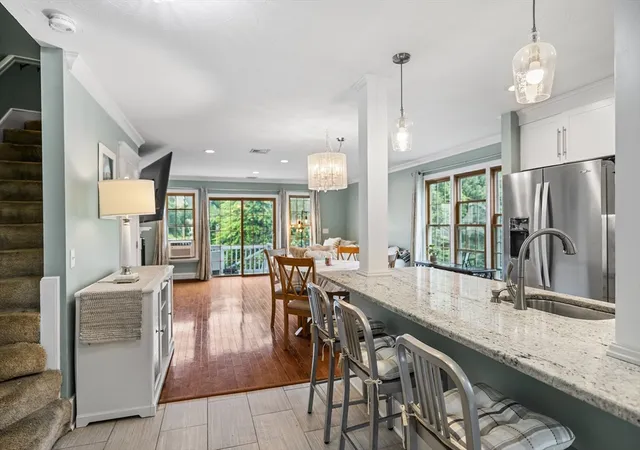 Homes for sale in Taunton, MA | 45 Cliff Dr #B, Taunton, MA 02780 | MLS# 73541578
