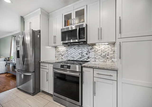 Homes for sale in Taunton, MA | 45 Cliff Dr #B, Taunton, MA 02780 | MLS# 73541578