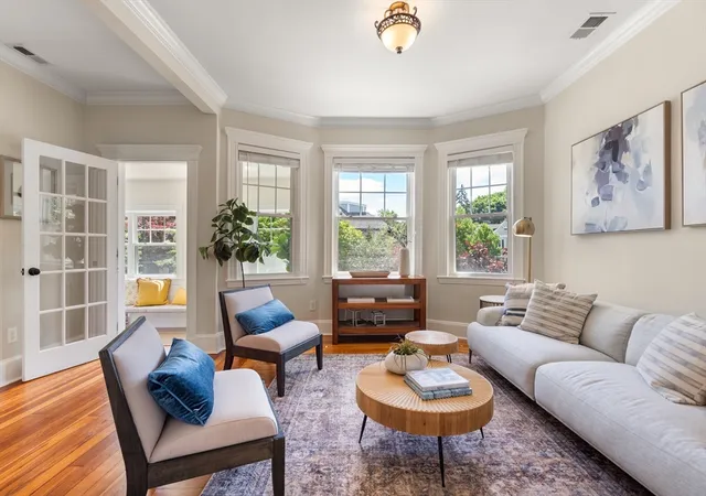 2nd image of 293 Huron Avenue #2, Cambridge, MA 02138 | MLS# 73537823