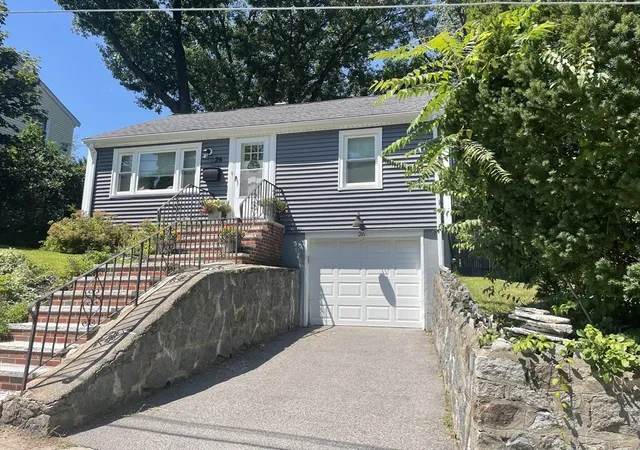 3rd image of 26 Macdonald St, Boston, MA 02136 | MLS# 73567808
