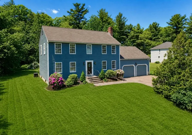 Homes for sale in Wrentham, MA | 315 Park St, Wrentham, MA 02093 | MLS# 73525229