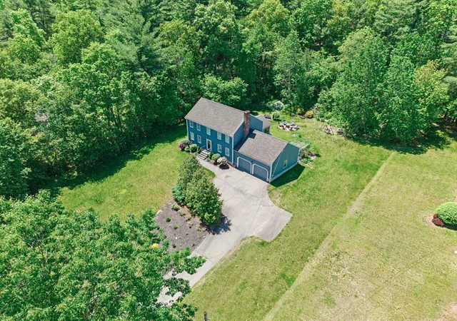 Homes for sale in Wrentham, MA | 315 Park St, Wrentham, MA 02093 | MLS# 73525229