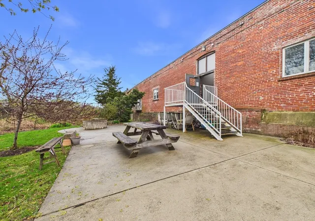 24th image of 123 Sawyer St #1, New Bedford, MA 02746 | MLS# 73501078