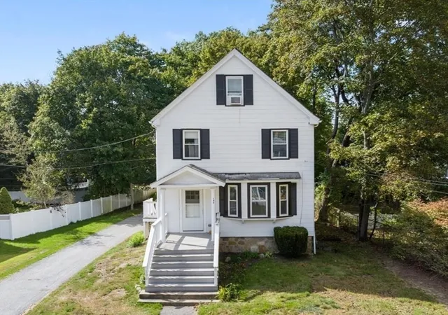 Homes for sale in Rockland, MA | 196 Myrtle St, Rockland, MA 02370 | MLS# 73519650