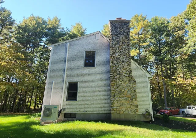 5th image of 163 Quanapoag Rd, Freetown, MA 02717 | MLS# 73526713