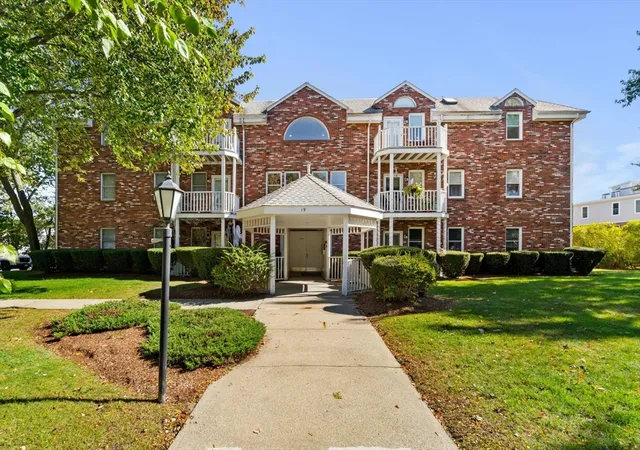 1st image of 19 Paris St, Medford, MA 02155