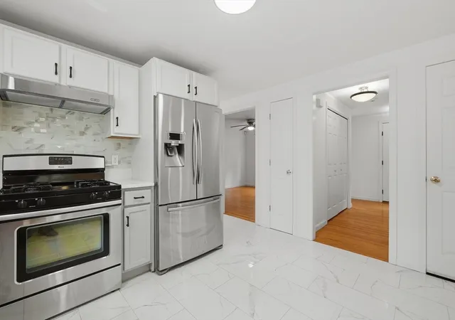 Photo 4 of Sale Pending at 700 Mainst, Wareham, MA 02571 | MLS# 73565590 | Listing updated on 2026-10-09