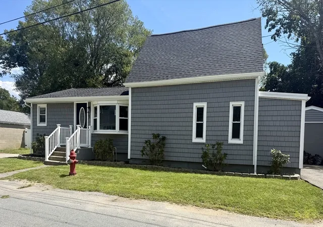 Photo 1 of Single family home for sale at 5 Rock St, Westport, MA 02790 | MLS# 73565178 | Listing updated on 2026-09-02