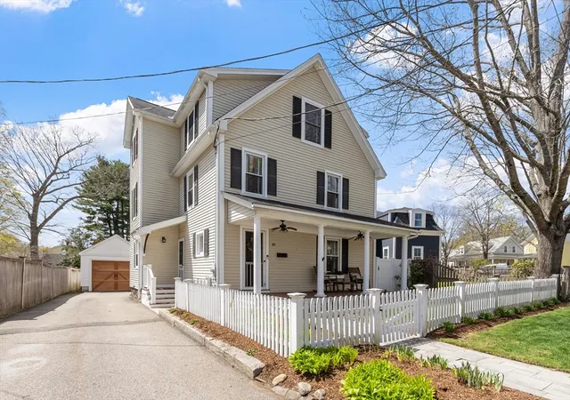 1st image of 89 Grant St, Concord, MA 01742 | MLS# 73506713