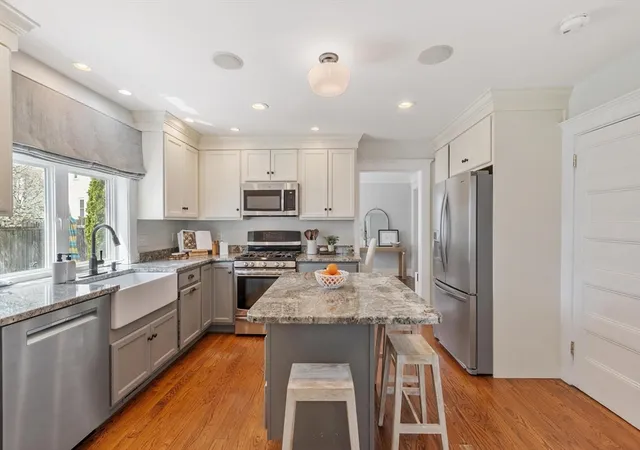 2nd image of 89 Grant St, Concord, MA 01742 | MLS# 73506713