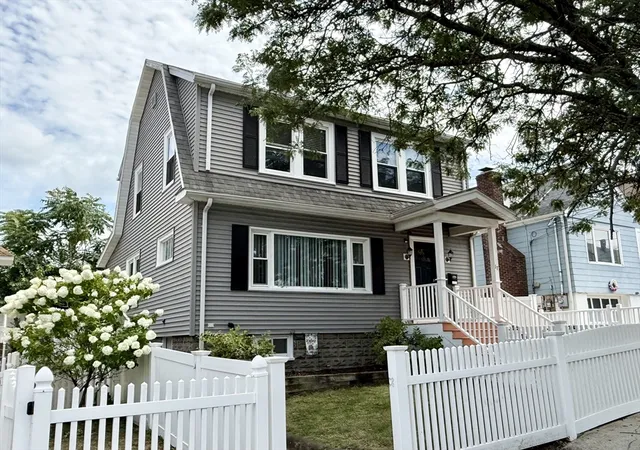 1st image of 17 Chisholm St, Everett, MA 02149 | MLS# 73561670