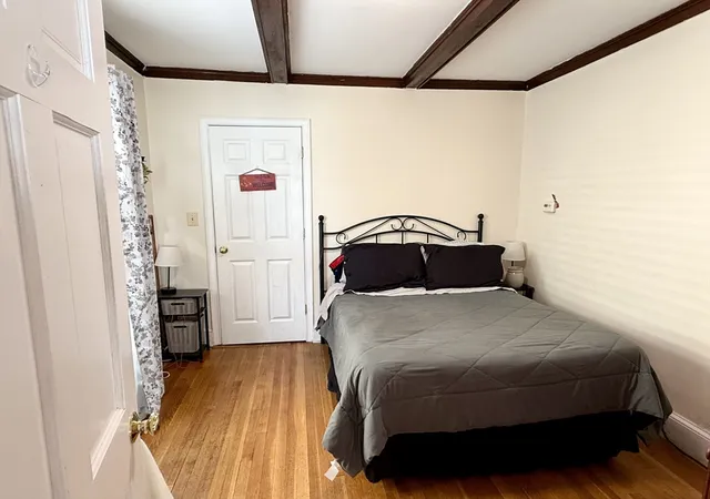 5th image of 17 Chisholm St, Everett, MA 02149 | MLS# 73561670