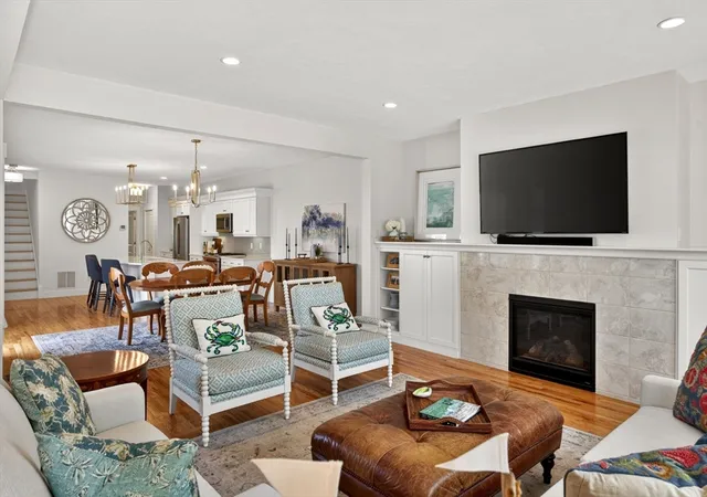 4th image of 31 Thayer Ln, Plymouth, MA 02360