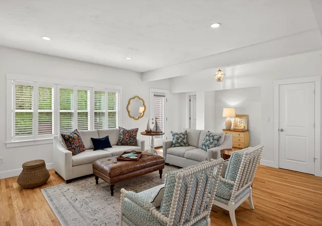 5th image of 31 Thayer Ln, Plymouth, MA 02360