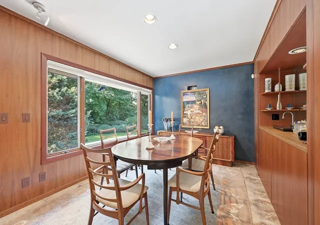 5th image of 200 Crestview Circle, Longmeadow, MA 01106 | MLS# 73563831