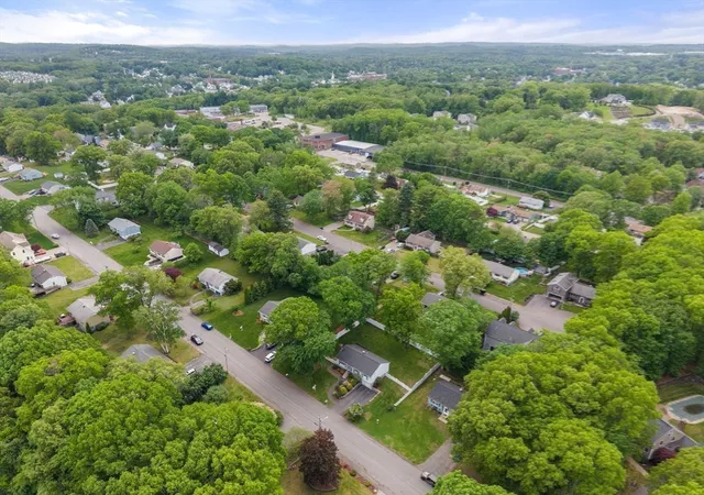 Homes for sale in Hudson, MA | 30 Vinal St, Hudson, MA 01749 | MLS# 73524593