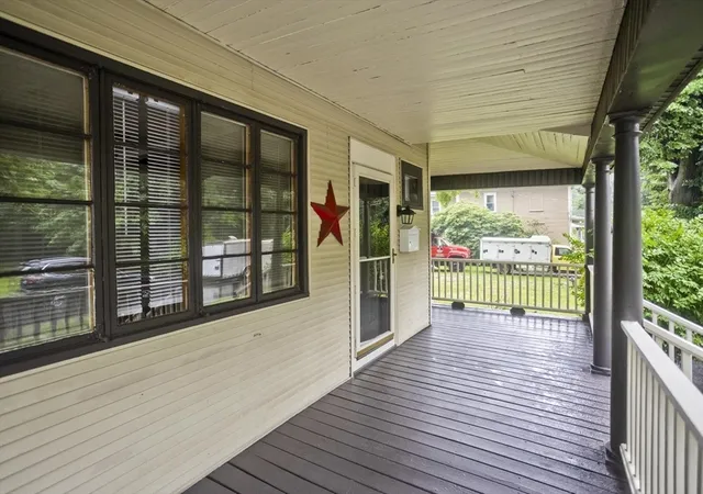 3rd image of 4 Elm St, South Hadley, MA 01075 | MLS# 73558286