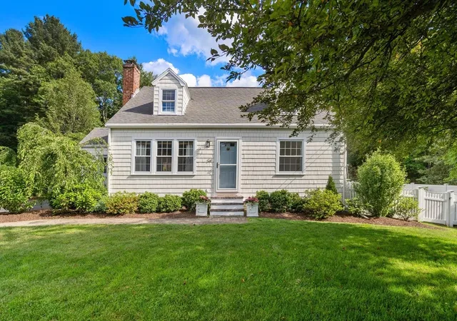2nd image of 54 Jarr Brook Rd, Holliston, MA 01746 | MLS# 73552598