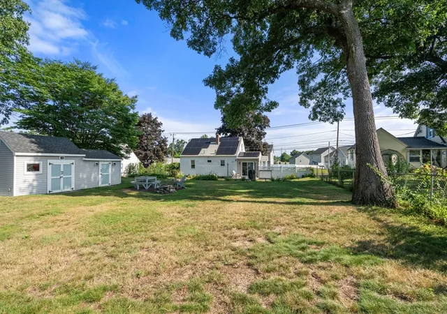 4th image of 195 Cady St, Ludlow, MA 01056 | MLS# 73556272
