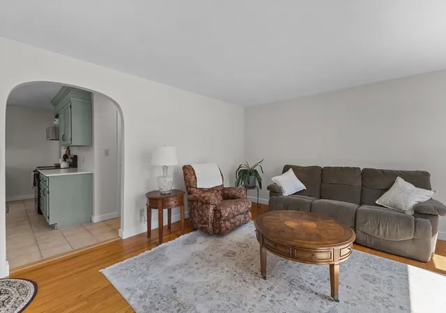Photo 3 of Single family home for sale at 7 Simond St, Auburn, MA 01501 | MLS# 73565301 | Listing updated on 2026-08-26