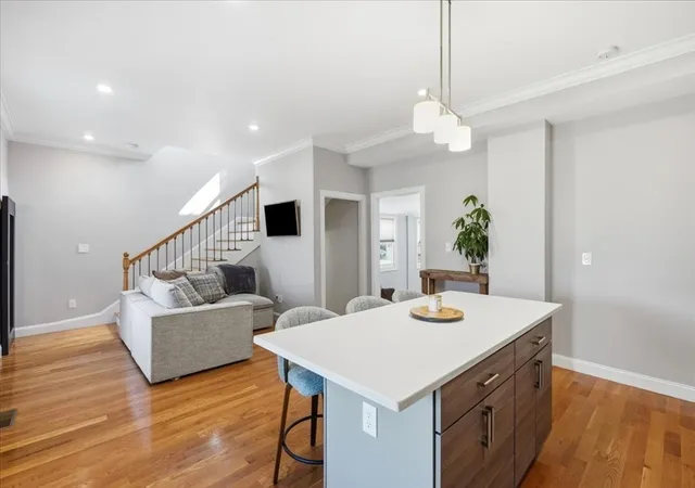 5th image of 189 Shirley #2, Winthrop, MA 02152 | MLS# 73556640