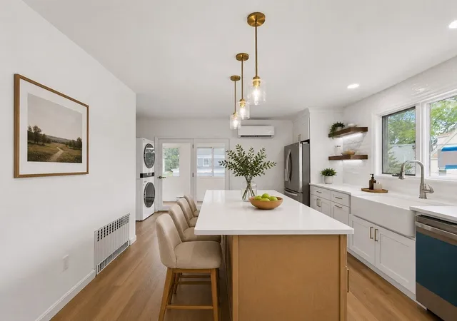 Homes for sale in Medford, MA | 75 Brookings St #2, Medford, MA 02155 | MLS# 73536332
