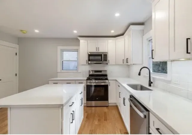 4th image of 10 Williams Ave, Lynn, MA 01902 | MLS# 73537268