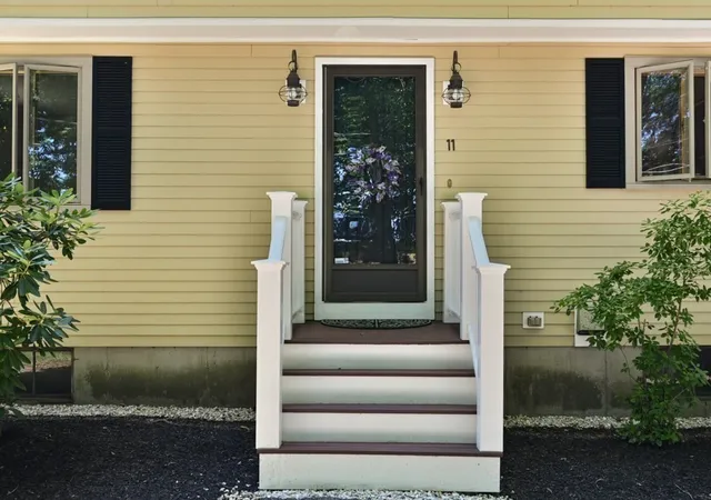 Photo 3 of Sale Pending at 11 Elginwood Rd, Peabody, MA 01960 | MLS# 73557159 | Listing updated on 2026-09-03