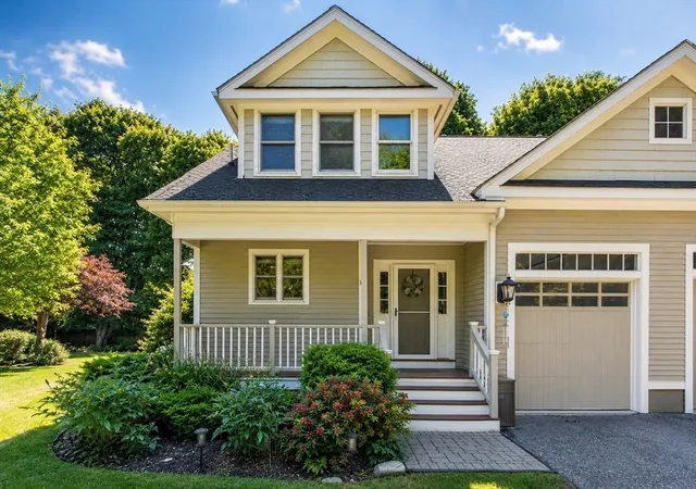 1st image of 36 Roosevelt Rd #36, Lexington, MA 02421 | MLS# 73552088