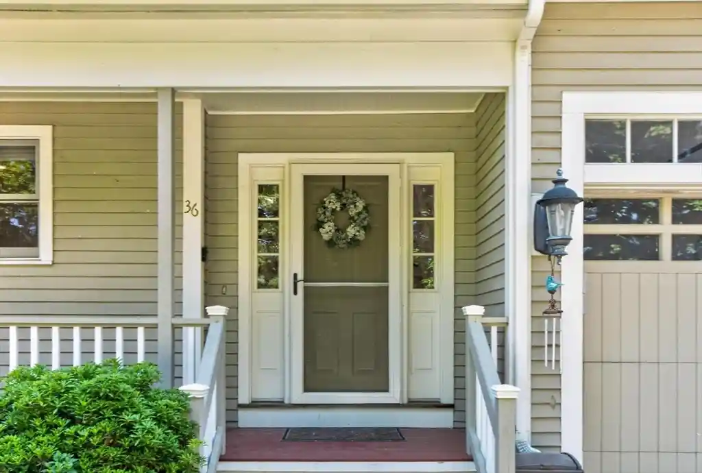 Listing Photo 2 - Condo for sale in 36 Roosevelt Rd located at 36 Roosevelt Rd, Lexington, MA 02421 - Unit #36