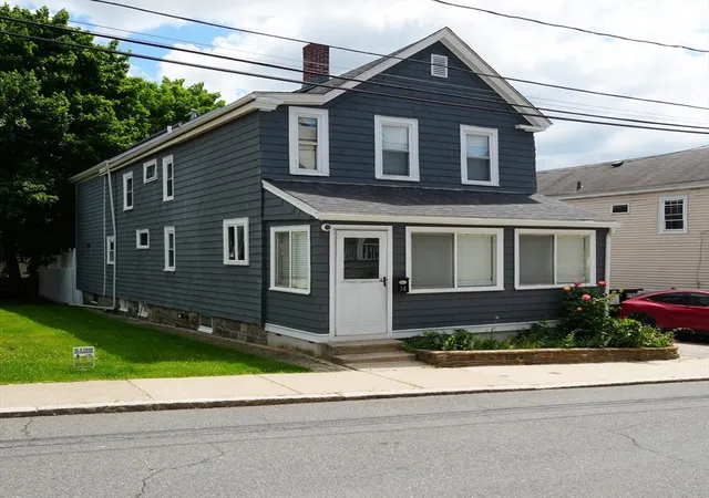 2nd image of 14 Patterson St, Dorchester Center, MA 02124 | MLS# 73532899