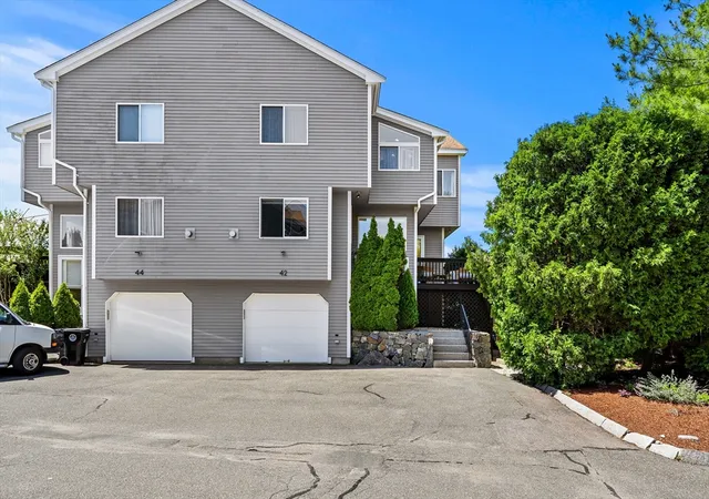 Homes for sale in Salem, MA | 42 Cavendish Circle #42, Salem, MA 01970 | MLS# 73546226