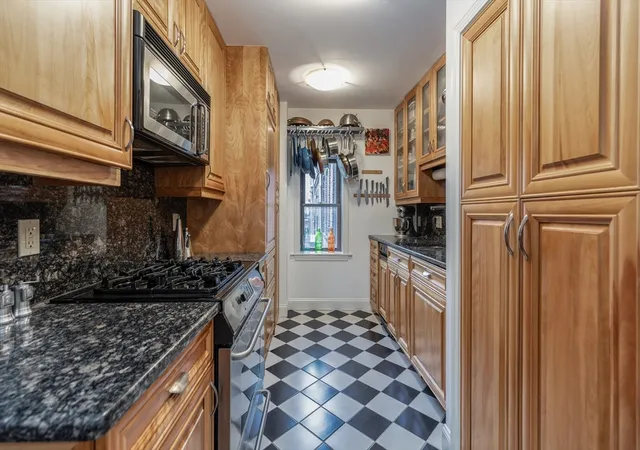 Homes for sale in Boston, MA | 10 Cumberland Street #4, Boston, MA 02115 | MLS# 73492743