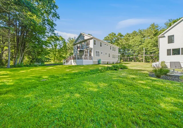 3rd image of 62 Claybrook Road, Dover, MA 02030 | MLS# 73538603