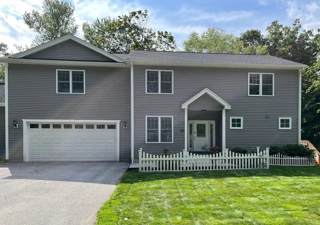 Photo 1 of Sale Pending at 20 Beacon St #20, Shrewsbury, MA 01545 | MLS# 73569761 | Listing updated on 2026-09-18