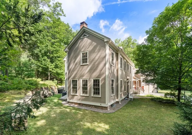 4th image of 32 Perry Lane, Weston, MA 02493 | MLS# 73547030