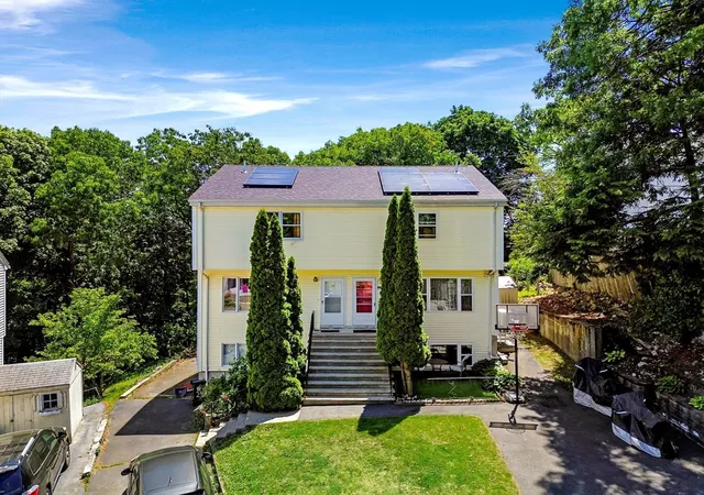 3rd image of 31 Wallace Cir, Malden, MA 02148