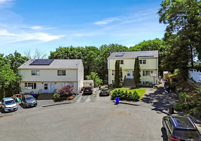 4th image of 31 Wallace Cir, Malden, MA 02148