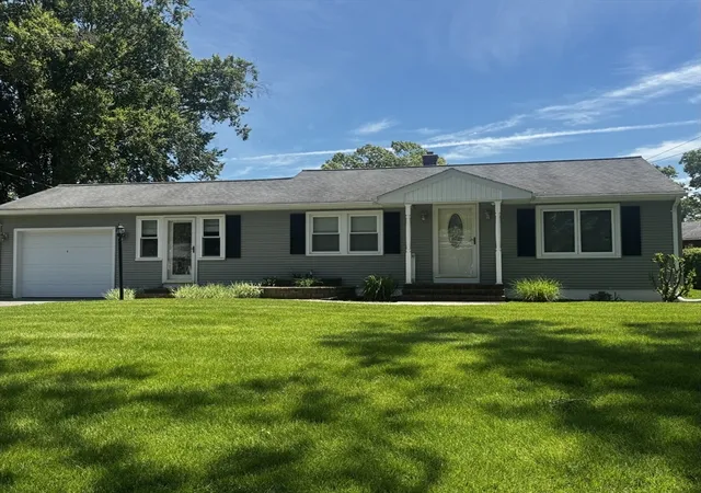 2nd image of 10 Benger Ave, South Hadley, MA 01075 | MLS# 73528272