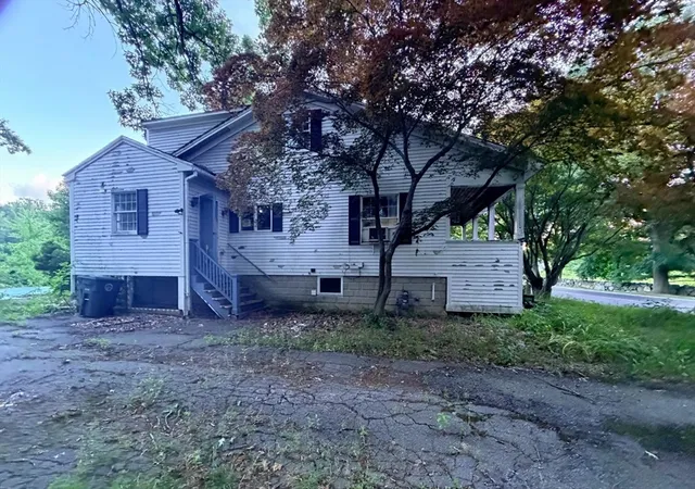 10th image of 86 Andover St, North Andover, MA 01845 | MLS# 73565796