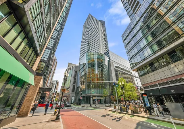 42nd image of 2 Avery St #24C, Boston, MA 02111 | MLS# 73519033