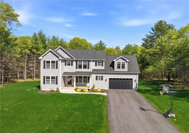 Homes for sale in Coventry, RI | 1 Cassidy Trl, Coventry, RI 02816 | MLS# 73547052