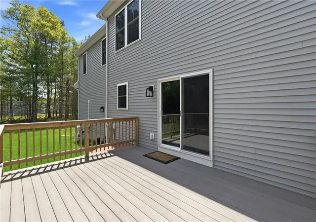 Homes for sale in Coventry, RI | 1 Cassidy Trl, Coventry, RI 02816 | MLS# 73547052