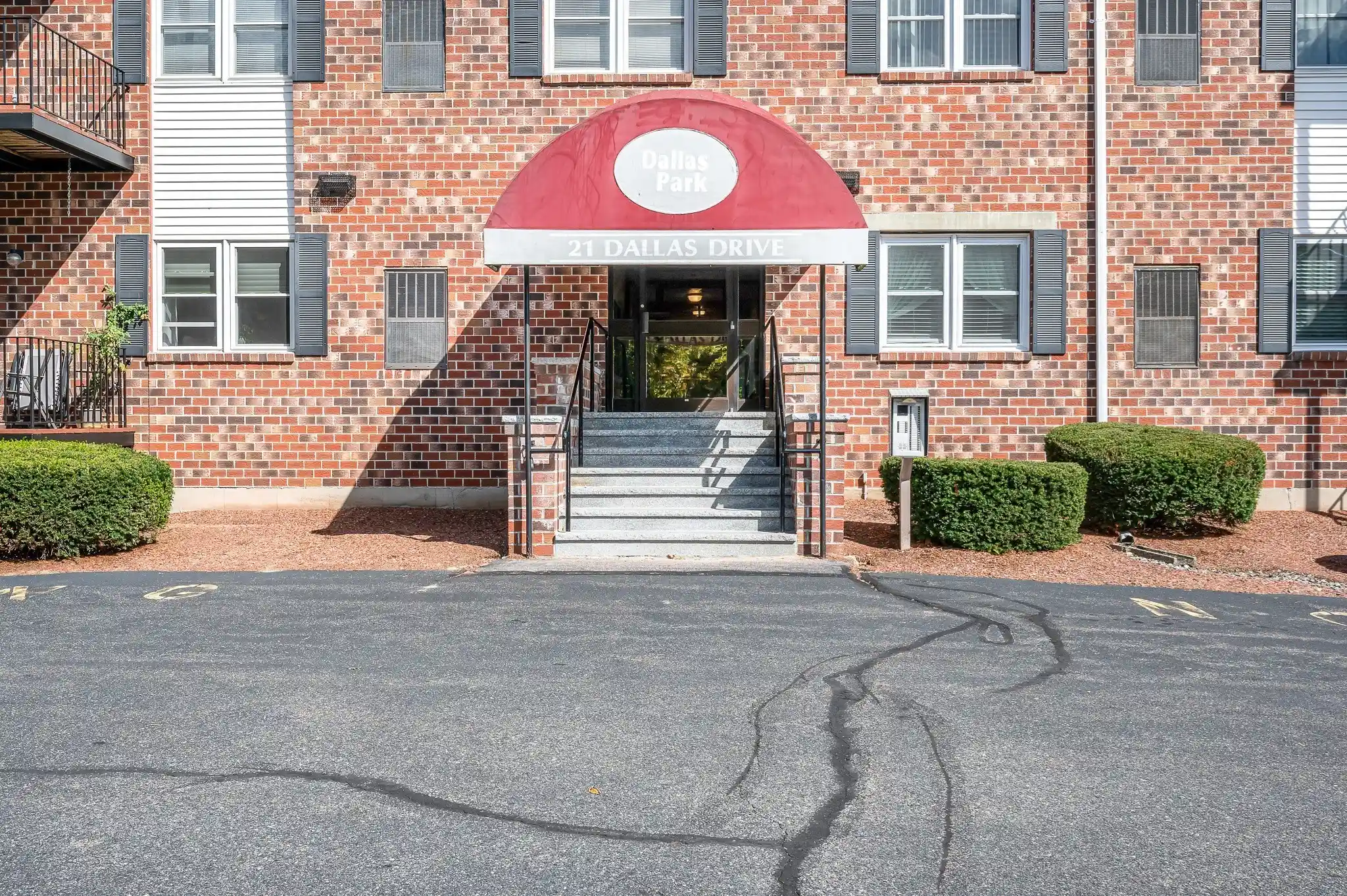 Condo for sale at 21 Dallas Dr #202, Dracut, MA 01826 | MLS# 73589584