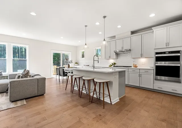 3rd image of 72 Rookery Lane #3, Concord, MA 01742 | MLS# 73403285