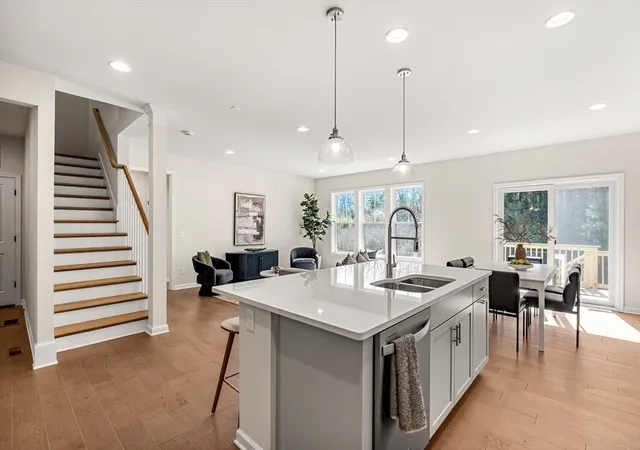 5th image of 72 Rookery Lane #3, Concord, MA 01742 | MLS# 73403285